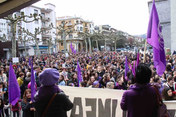 Inoizko mobilizaziorik jende 33 1552060342031