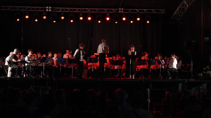 'Denbora band' kontzertua egin du Tolosako Udal Musika Bandak
