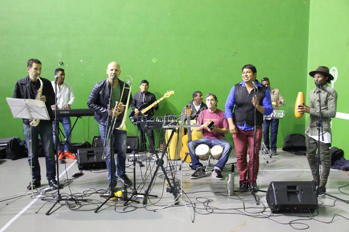 Jatorri ezberdinekoak bat eg 30 1496583455823