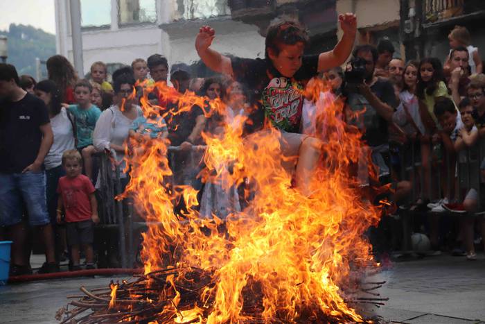 Txikienak ere saltoka 25 1561316728211