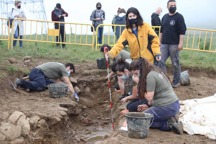 Material "aberatsa" duen lub 7 1626356841347