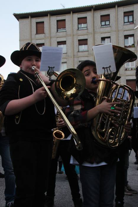 KALDEREROAK IRURAN 2017 4 1487356976350