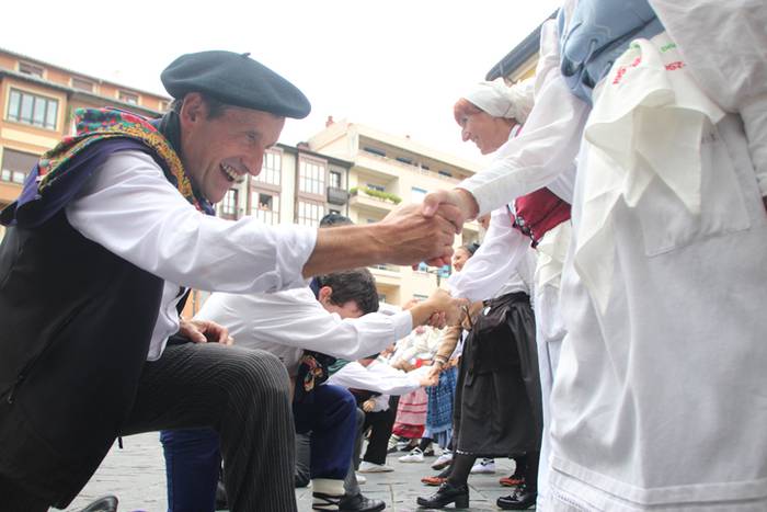 Udaberri Dantza Dezagun Tolo 145 1504963918791