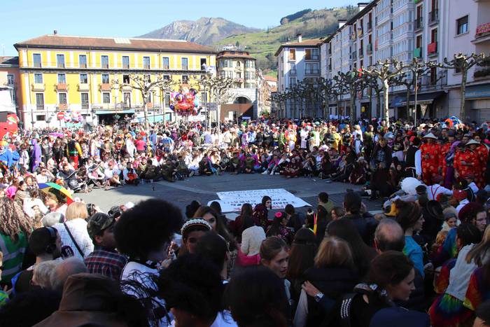 Karrozek planto egin dute 12 1582483500381