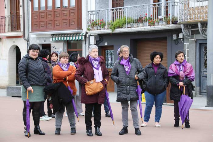 Emakumeen aldeko mosaikoa eg 4 1583688965395