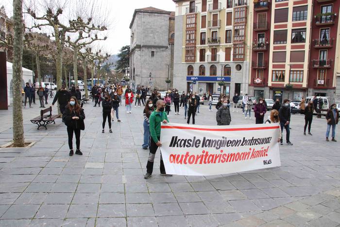 Ikas mugimenduaren elkarreta 11 1616674815472