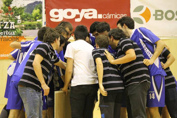 TAKE vs Ardoi 2015 7 1445277765953