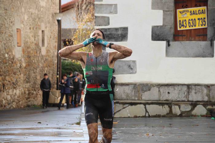 Eneko Gurrutxaga, Adunan ira 19 1574532561851