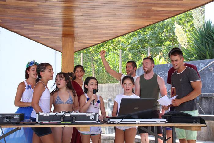 ALBIZTURKO ANDRAMARI JAIAK 2 11 1502728642471