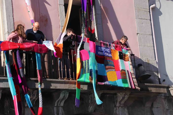 'Gora emakume anitzak eta go 38 1542976386585