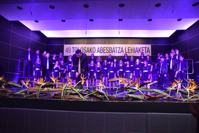 49. Abesbatza Lehiaketa, hau 32 1509802343475