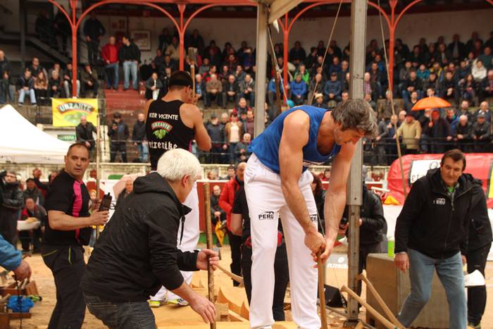 Iker Vicente eta Arria V.a 45 1523190802109