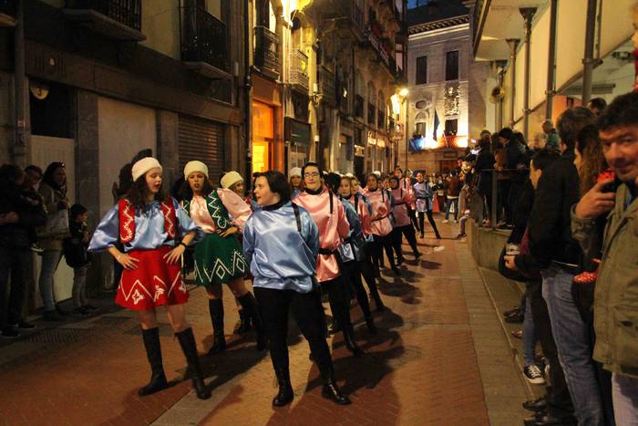 Zaldunak ere helduen danborr 20 1551555348253