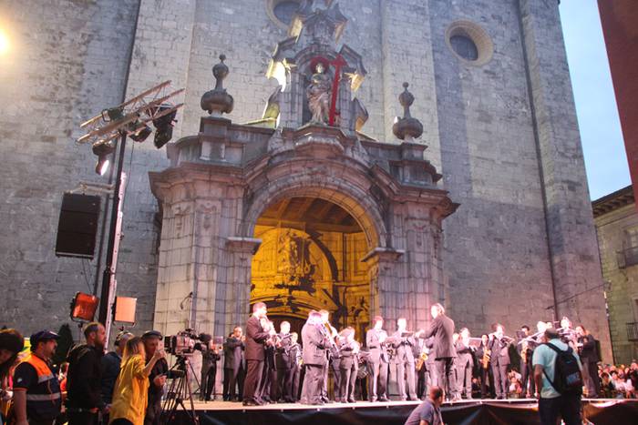 Salto bat, desio bat 10 1498258995109