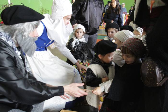 Gabon eskea eta olentzero 2015 85 1450964197129