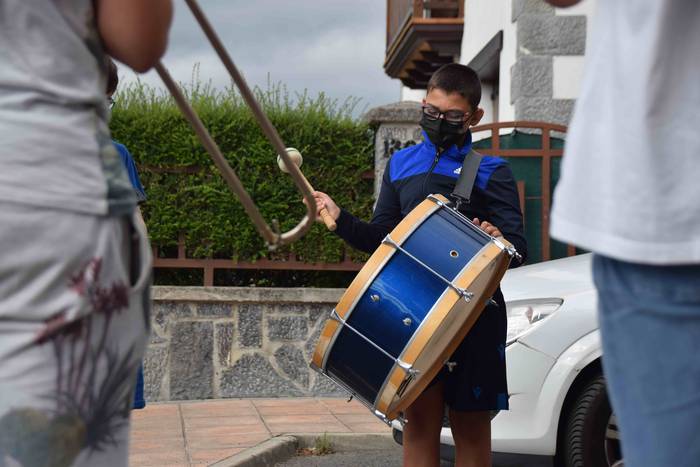 Festari itxura ematen, musik 22 1627663338225