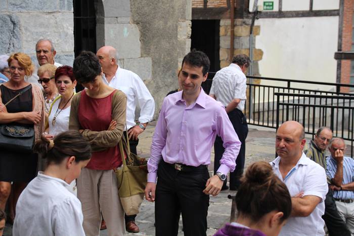 Mezaren osteko dantza 15 1472383725889