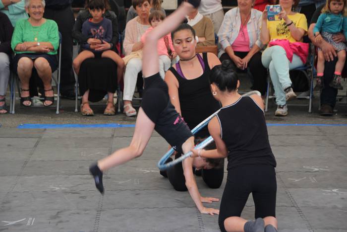 Auzo giroa mantenduz Amarotzen 40 1467476688301