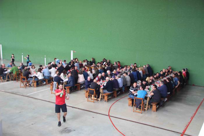 Txekor jateak 110 lagun elka 15 1556719676601