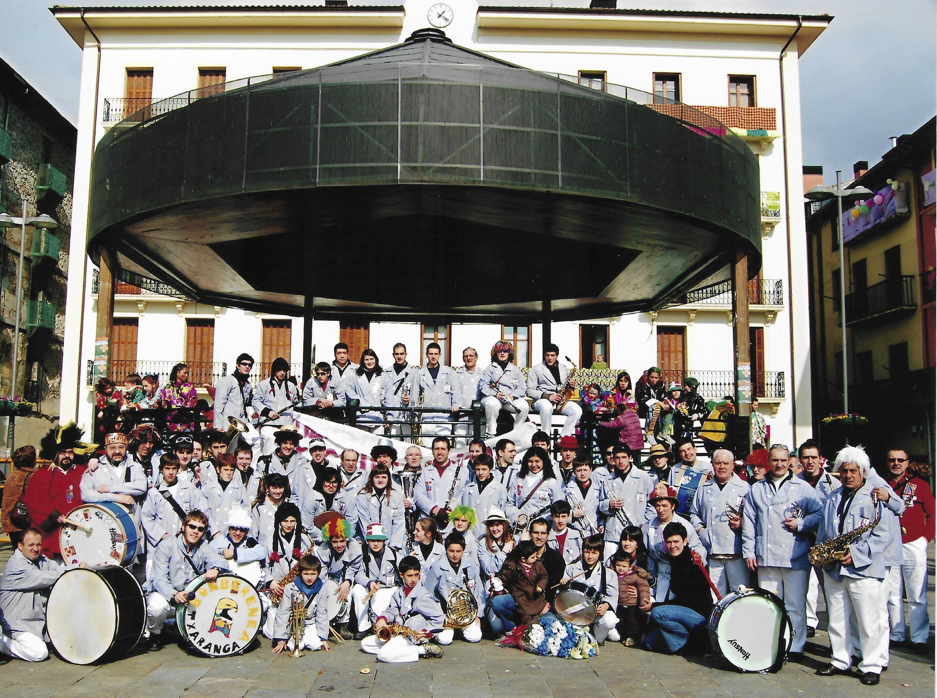 Musikarekin hegan