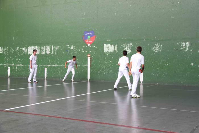 Elola-Etxeberria bikotearent 7 1594495123947