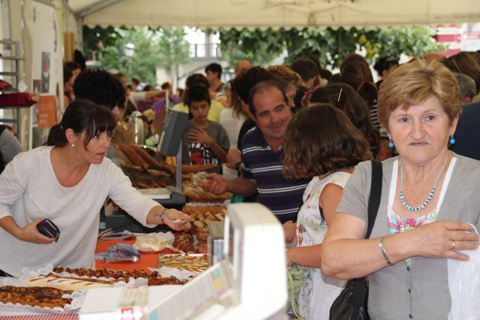 Hutsik egiten ez duen azoka berezia 48 1474813478360