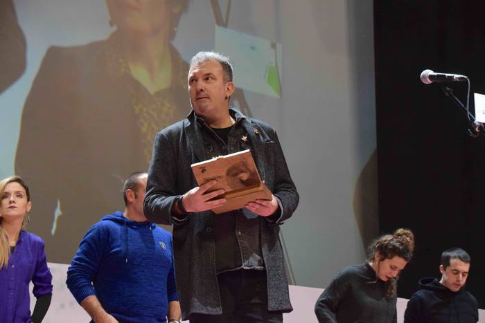 Amaierako agurretan, emozio  17 1576364487954