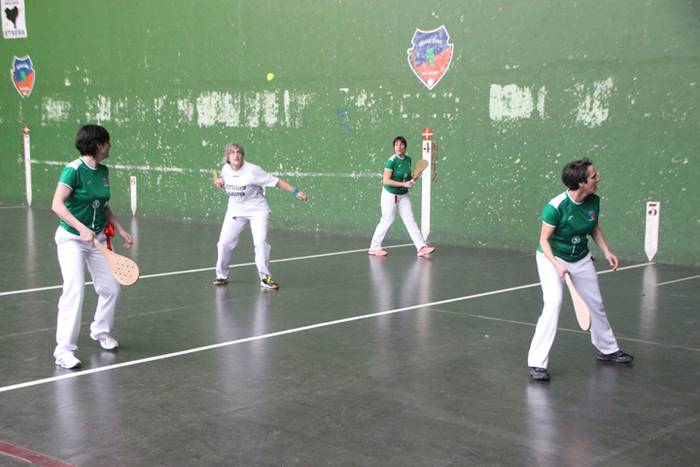 Behar Zana Emakumeen Pala Tx 21 1520711177989