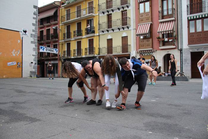 Haur zein gazte,  15 1469552755622