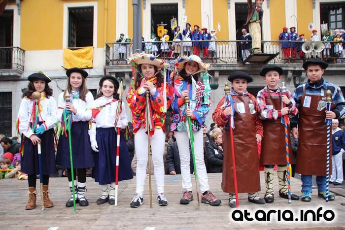 Zaldunita bezperako haur danborrada 104 1454785368212