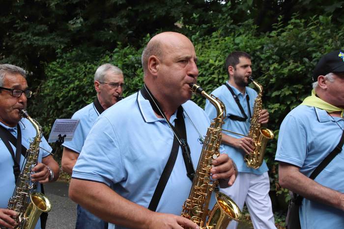 Danbor hotsek hartu dute Ama 12 1562504165314