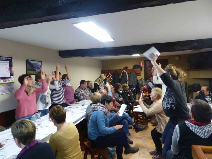 amezketa kantu afaria euskaraldia 14 1543915903178