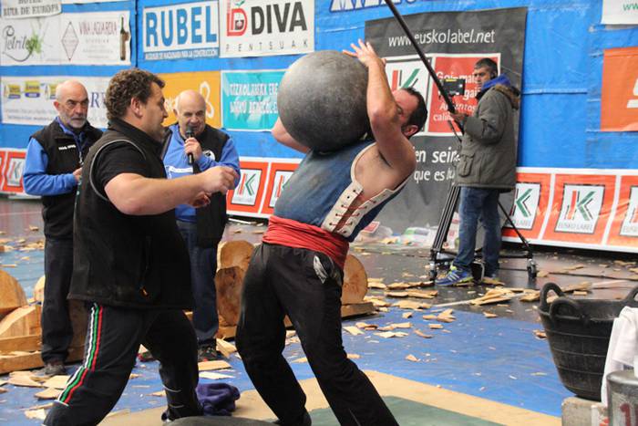 Otaegi eta Telleria, aurrera 83 1511101697413