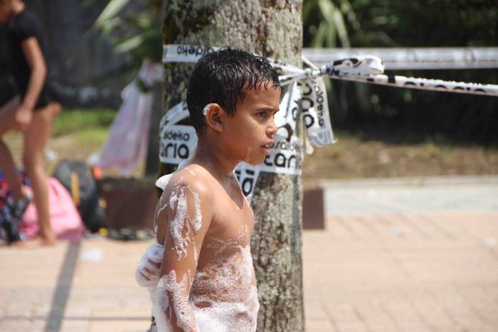 Aparrez busti dira Leaburun 27 1530444680764