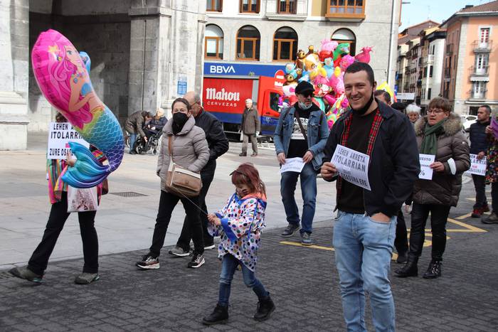TOPA inauterietan manifestaz 10 1645792123001