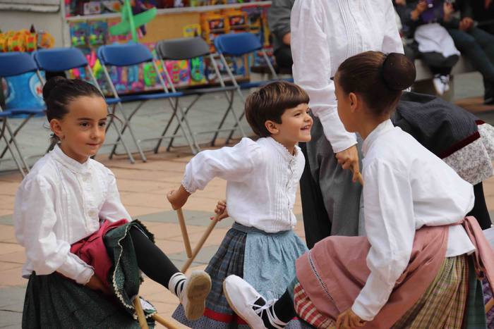 Euskal dantzek harrobia dute 44 1567950060432