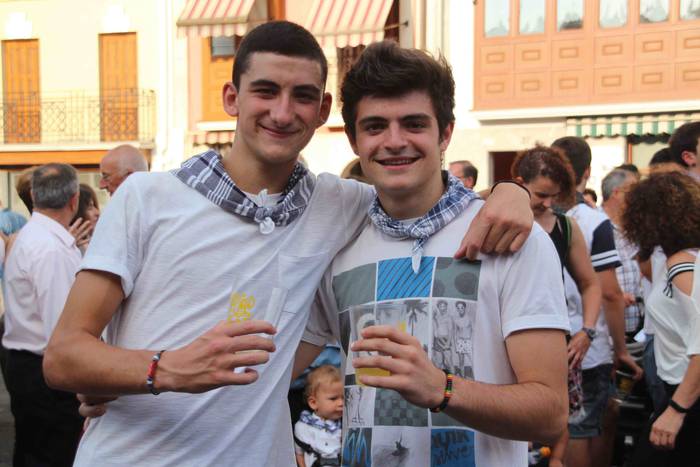 Bero sargoria, sagardoz bust 123 1532983725866