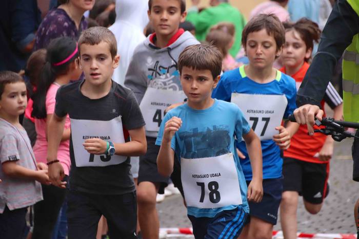 Asteasuko haurrek hasi dute  58 1530188612844