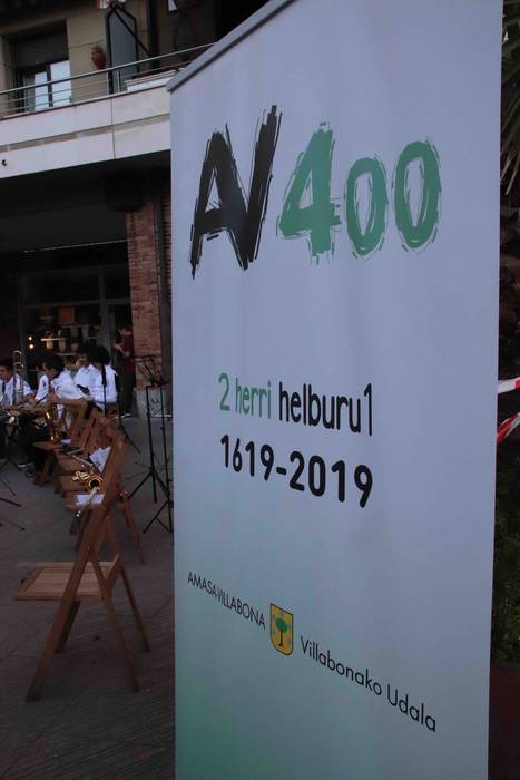 Banda Topaketa AV400Urte 28 1553970414851