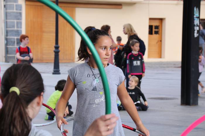 uztai 13 1507051372227