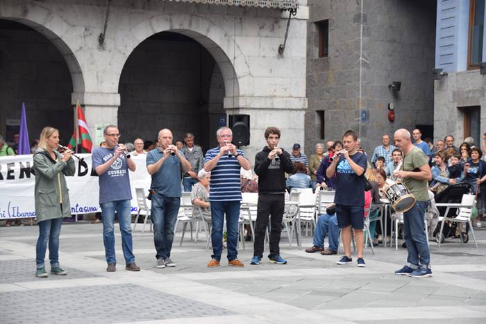 Pentsiodunen manifestazioa 16 1528548316910