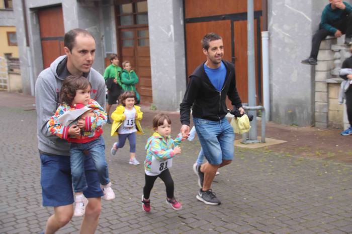 Asteasuko haurrek hasi dute  23 1530188058934