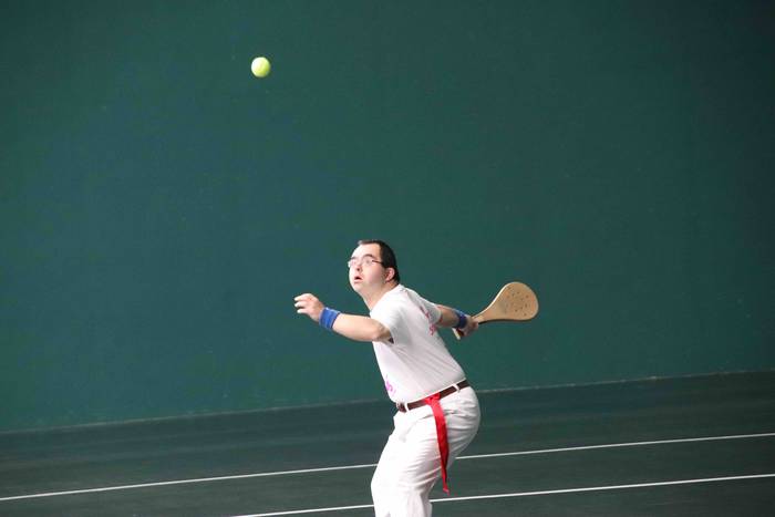 Behar Zanaren Pilota Maratoi 14 1654278643523