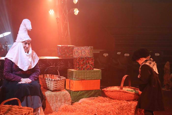 Olentzero eta Mari Domingi b 4 1640342792158