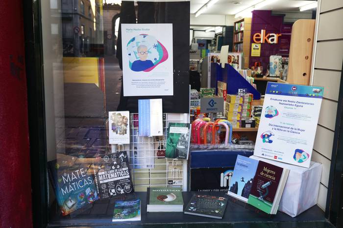 Emakume zientzilarien eguna  7 1644493203897