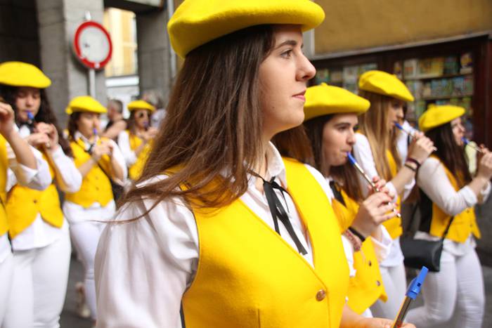 Lizarrez apaindutako kaleeta 180 1498480788683