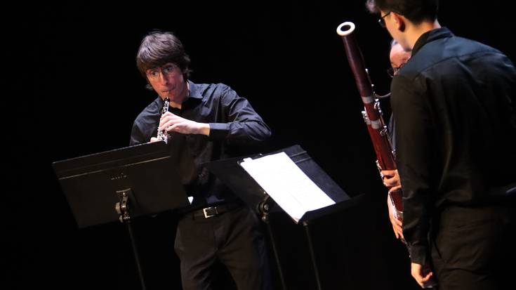 Haize laukotea izan da oholtzara igotzen lehena