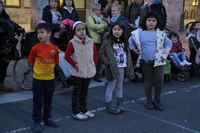 Musikari gorazarre 30 1511374653327