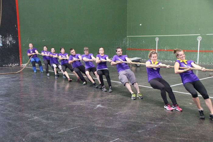 Frontoia, erakustaldiaren ba 54 1502818359245