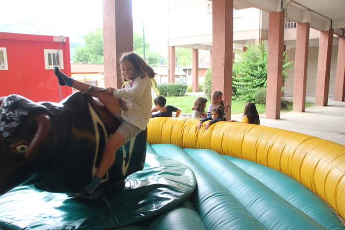 Auzo giroa mantenduz Amarotzen 26 1467476538381